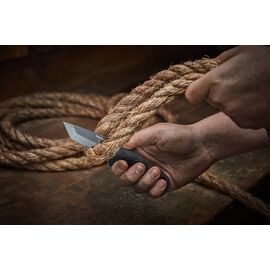 Складной нож с зазубренным лезвием Milwaukee HARDLINE™ FOLDING KNIFE - 48221998, фото , изображение 3