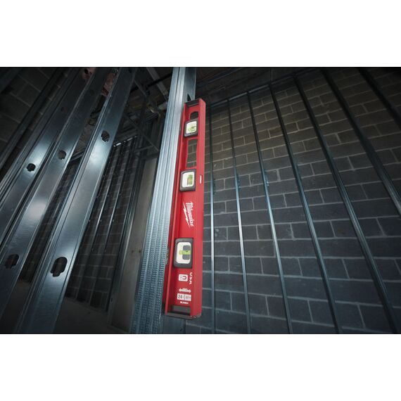 Уровень магнитный Milwaukee I-BEAM LEVEL MAGNETIC 60 - 4932478565, Модель: I-BEAM LEVEL MAGNETIC 60, внеший вид, изображение 4
