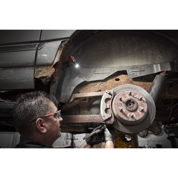 Фонарь 500 люмен с несъёмным аккумулятором заряжаемым через USB Milwaukee IR FL500 - 4933478586, внеший вид, изображение 10