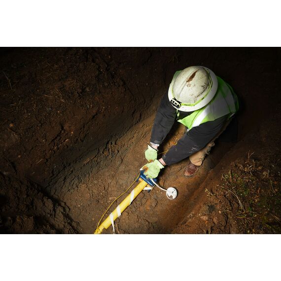 Безопасный налобный фонарь на батарейках Milwaukee ISHL-LED - 4933478112, внеший вид, изображение 13