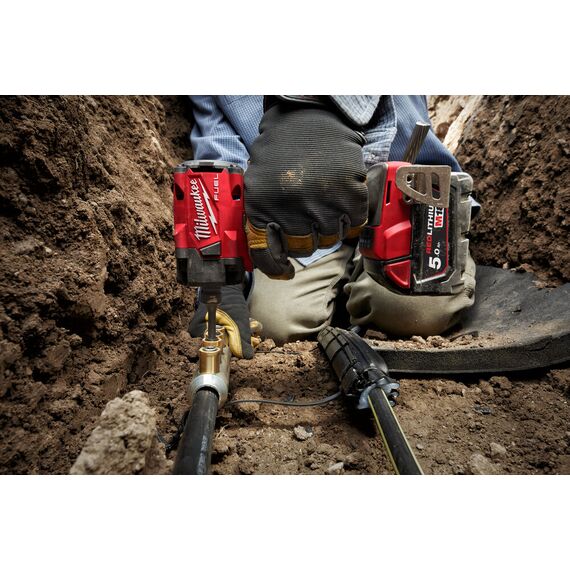Аккумуляторный импульсный гайковерт Milwaukee M18 FIW2F12-502X - 4933478445, внеший вид, изображение 11