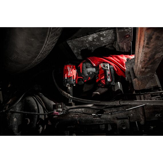 Аккумуляторный импульсный гайковерт Milwaukee M18 FIW2P12-502X - 4933478447, Модель: M18 FIW2P12-502X, фото, изображение 5 Аккумуляторный импульсный гайковерт Milwaukee M18 FIW2P12-502X - 4933478447, Модель: M18 FIW2P12-502X, внеший вид, изображение 5