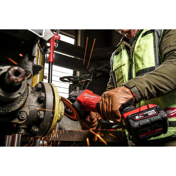 Аккумуляторная углошлифовальная машина Milwaukee M18 FSAGV125XPDB-0X - 4933478437, внеший вид, изображение 6