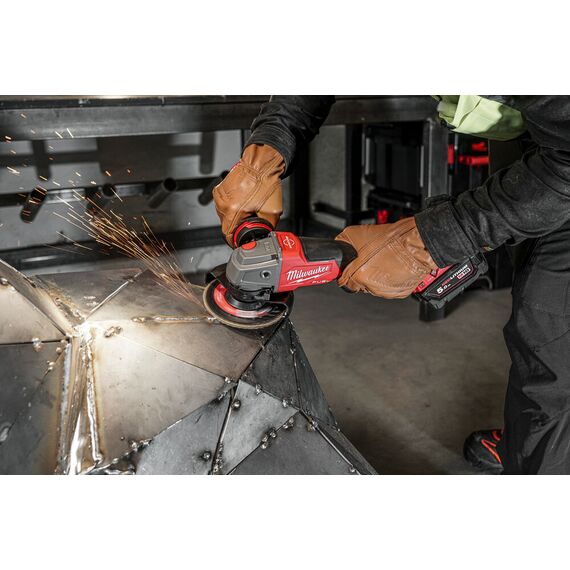 Аккумуляторная углошлифовальная машина Milwaukee M18 ONEFSAG125XPDB-502X - 4933478435, Модель: M18 ONEFSAG125XPDB-502X, внеший вид, изображение 8