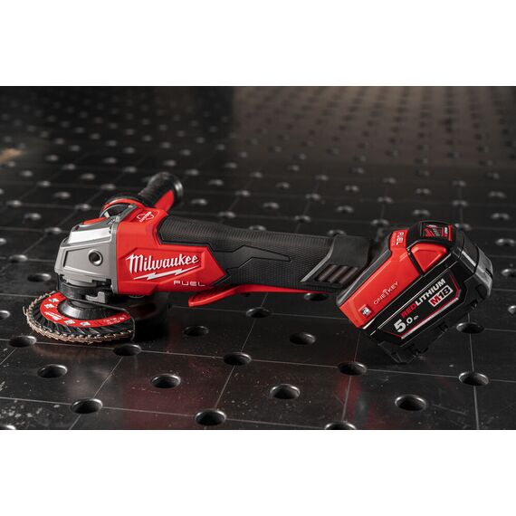 Аккумуляторная углошлифовальная машина Milwaukee M18 ONEFSAG125XPDB-502X - 4933478435, Модель: M18 ONEFSAG125XPDB-502X, внеший вид, изображение 9