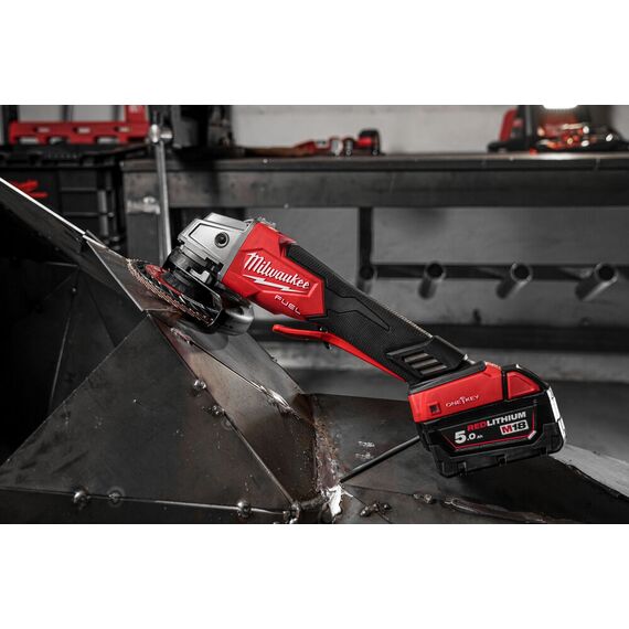 Аккумуляторная углошлифовальная машина Milwaukee M18 ONEFSAG125XPDB-502X - 4933478435, Модель: M18 ONEFSAG125XPDB-502X, внеший вид, изображение 10
