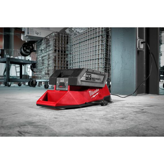 Зарядное устройство Milwaukee MX FUEL™ CHARGER - 4933471839, внеший вид, изображение 5