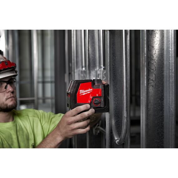 Аккумуляторный лазерный нивелир Milwaukee L4 CLLP-301C - 4933478099, Модель: L4 CLLP-301C, внеший вид, изображение 3