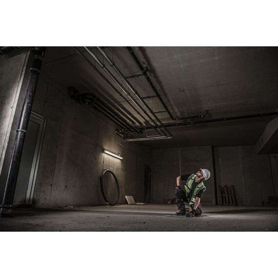 Аккумуляторный лазерный нивелир Milwaukee L4 CLLP-301C - 4933478099, Модель: L4 CLLP-301C, внеший вид, изображение 18