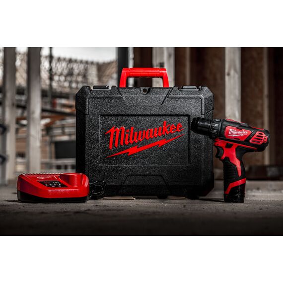 Аккумуляторная дрель-шуруповерт Milwaukee M12 BDD-201C - 4933479439, Модель: M12 BDD-201C, фото, изображение 14 Аккумуляторная дрель-шуруповерт Milwaukee M12 BDD-201C - 4933479439, Модель: M12 BDD-201C, внеший вид, изображение 14