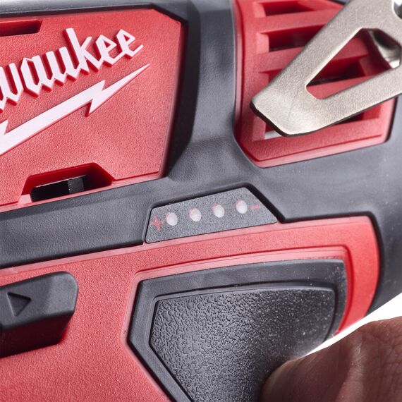 Аккумуляторная дрель-шуруповерт Milwaukee M12 BDD-201C - 4933479439, Модель: M12 BDD-201C, фото, изображение 21 Аккумуляторная дрель-шуруповерт Milwaukee M12 BDD-201C - 4933479439, Модель: M12 BDD-201C, внеший вид, изображение 21