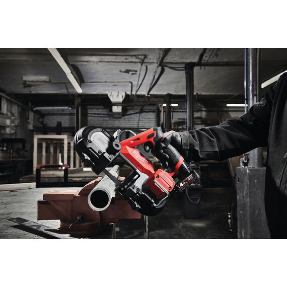 Аккумуляторная ленточная пила Milwaukee M12 FBS64-402C - 4933478441, Модель: M12 FBS64-402C, внеший вид, изображение 7