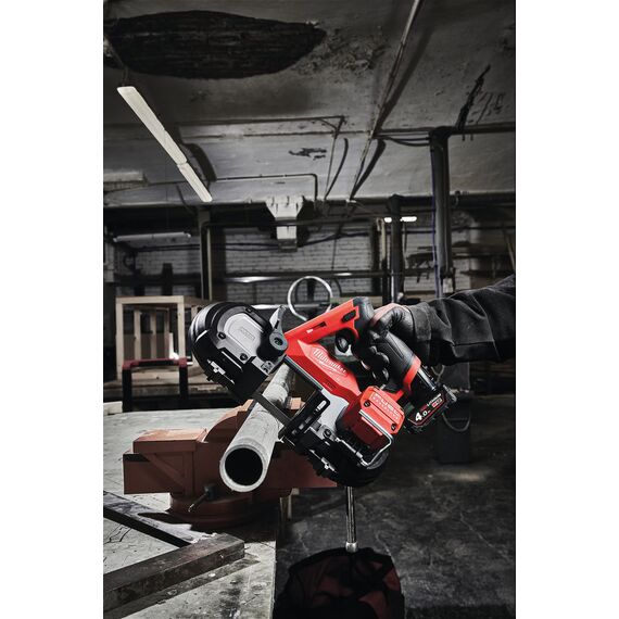 Аккумуляторная ленточная пила Milwaukee M12 FBS64-402C - 4933478441, Модель: M12 FBS64-402C, внеший вид, изображение 8