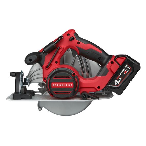 Аккумуляторная циркулярная пила по дереву и пластику Milwaukee M18 BLCS66-401B - 4933472147, Модель: M18 BLCS66-401B, фото, изображение 3 Аккумуляторная циркулярная пила по дереву и пластику Milwaukee M18 BLCS66-401B - 4933472147, Модель: M18 BLCS66-401B, внеший вид, изображение 3