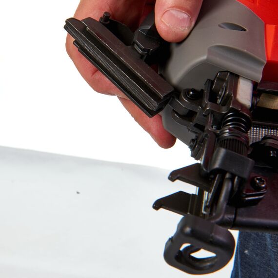 Аккумуляторный гвоздезабиватель Milwaukee M18 CN16GA-0X - 4933451958, Модель: M18 CN16GA-0X, внеший вид, изображение 4