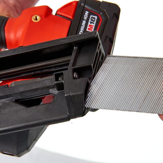 Аккумуляторный гвоздезабиватель Milwaukee M18 CN16GA-0X - 4933451958, Модель: M18 CN16GA-0X, внеший вид, изображение 6