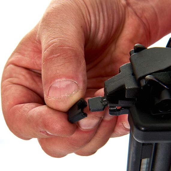 Аккумуляторный гвоздезабиватель Milwaukee M18 CN18GS-0X - 4933451959, Модель: M18 CN18GS-0X, внеший вид, изображение 4