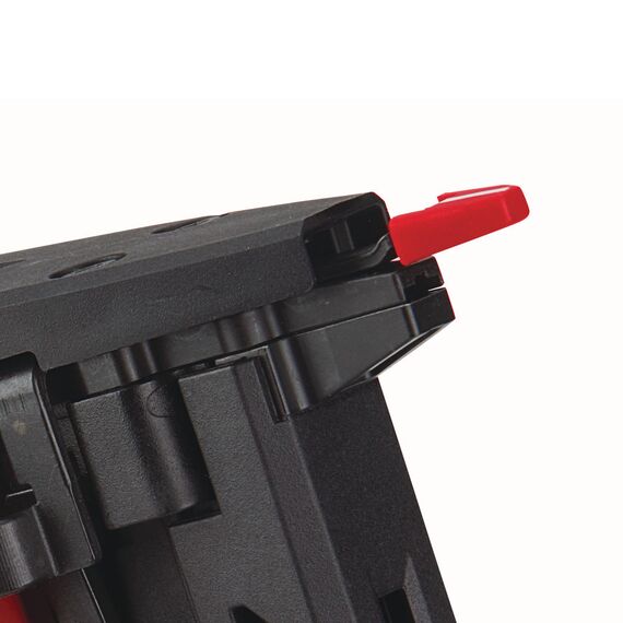 Аккумуляторный степлер Milwaukee M18 FNCS18GS-202X - 4933471940, Модель: M18 FNCS18GS-202X, фото, изображение 8 Аккумуляторный степлер Milwaukee M18 FNCS18GS-202X - 4933471940, Модель: M18 FNCS18GS-202X, внеший вид, изображение 8