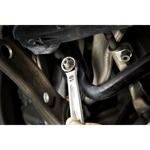 Набор комбинированных ключей с трещоткой Milwaukee MAX BITE™ RATCHETING METRIC COMBINATION SPANNER SET 15PC - 4932464994, Модель: MAX BITE™ RATCHETING METRIC COMBINATION SPANNER SET 15PC, фото, изображение 7 Набор комбинированных ключей с трещоткой Milwaukee MAX BITE™ RATCHETING METRIC COMBINATION SPANNER SET 15PC - 4932464994, Модель: MAX BITE™ RATCHETING METRIC COMBINATION SPANNER SET 15PC, внеший вид, изображение 7