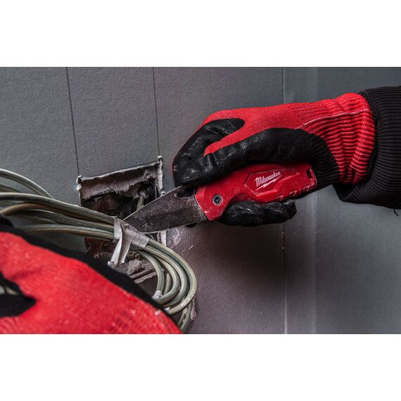 Многофункциональный складной нож со сменными лезвиями Milwaukee FASTBACK™ 6 IN 1 UTILITY KNIFE - 4932478559, внеший вид, изображение 3