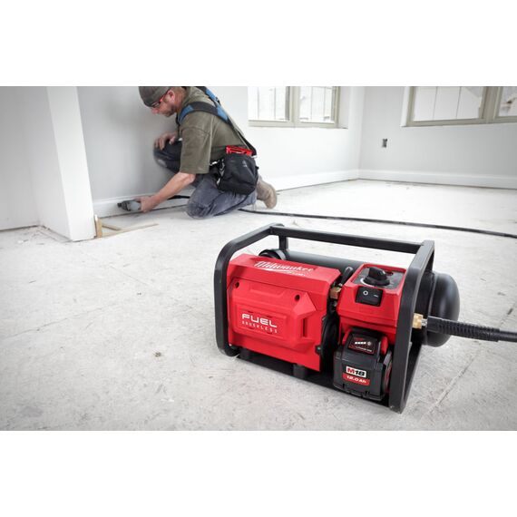 Компрессор Milwaukee M18 FAC-0 - 4933472166, внеший вид, изображение 10