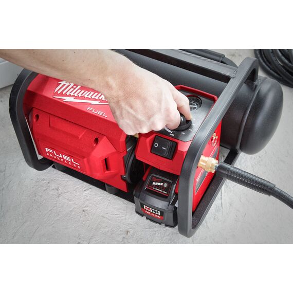 Компрессор Milwaukee M18 FAC-0 - 4933472166, внеший вид, изображение 16
