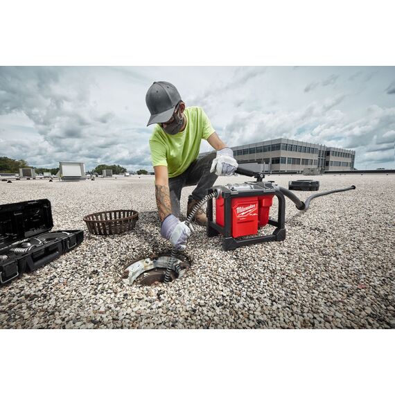 Компактная секционная прочистная машина Milwaukee M18 FCSSM-121 - 4933478407, Модель: M18 FCSSM-121, внеший вид, изображение 4