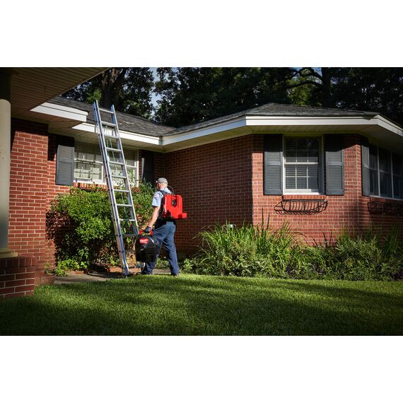 Аккумуляторная ранцевая прочистная машина Milwaukee M18 FFSDC10-0 - 4933459707, фото, изображение 8 Аккумуляторная ранцевая прочистная машина Milwaukee M18 FFSDC10-0 - 4933459707, внеший вид, изображение 8