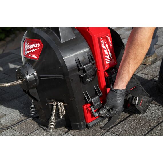Аккумуляторная ранцевая прочистная машина Milwaukee M18 FFSDC10-0 - 4933459707, фото, изображение 10 Аккумуляторная ранцевая прочистная машина Milwaukee M18 FFSDC10-0 - 4933459707, внеший вид, изображение 10
