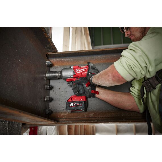 Аккумуляторный импульсный гайковерт Milwaukee M18 ONEFHIWF12-502X - 4933459727, Модель: M18 ONEFHIWF12-502X, внеший вид, изображение 4