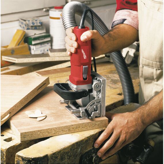 Ламельный фрезер Milwaukee PJ 710 - 4933378875, Модель: PJ 710, фото, изображение 14 Ламельный фрезер Milwaukee PJ 710 - 4933378875, Модель: PJ 710, внеший вид, изображение 14