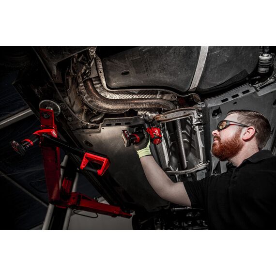 Подрамный фонарь Milwaukee M12 UCL-0 - 4933478868, внеший вид, изображение 10