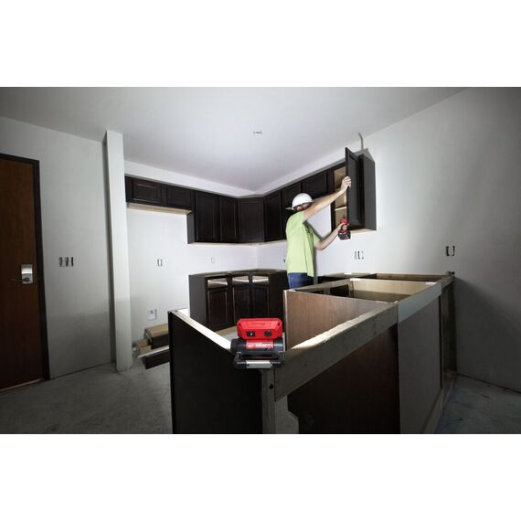 Аккумуляторный фонарь Milwaukee L4 FFL-301 - 4933479766, Модель: L4 FFL-301, внеший вид, изображение 18