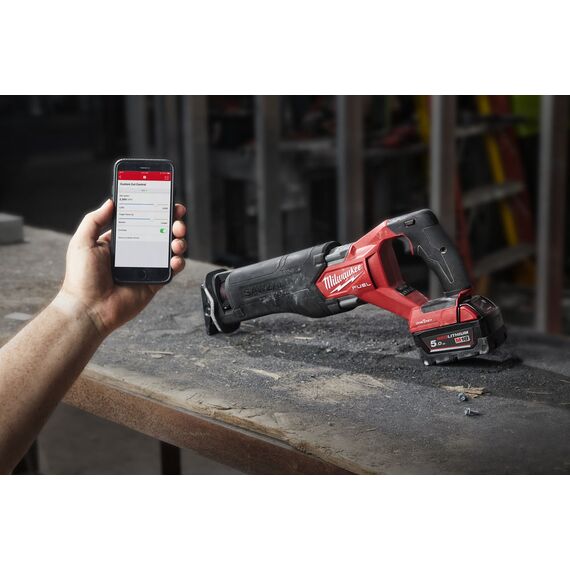 Аккумуляторная сабельная пила Milwaukee M18 ONEFSZ-502X - 4933478294, Модель: M18 ONEFSZ-502X, внеший вид, изображение 9