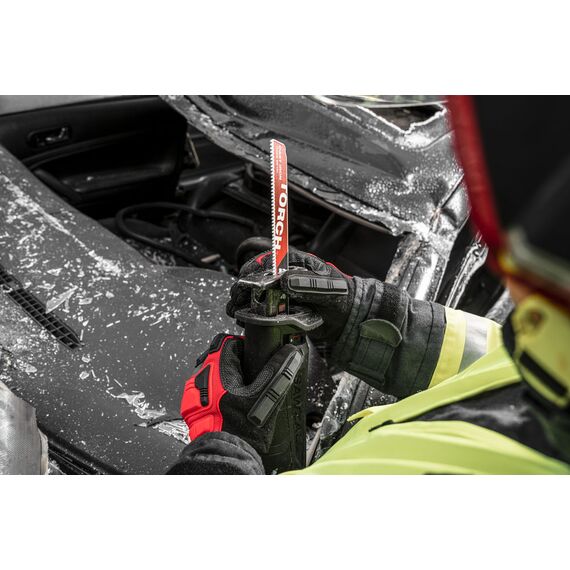 Аккумуляторная сабельная пила Milwaukee M18 ONEFSZ-802X - 4933479375, Модель: M18 ONEFSZ-802X, внеший вид, изображение 3