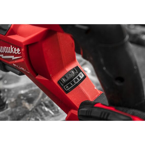 Аккумуляторная сабельная пила Milwaukee M18 ONEFSZ-802X - 4933479375, Модель: M18 ONEFSZ-802X, внеший вид, изображение 4