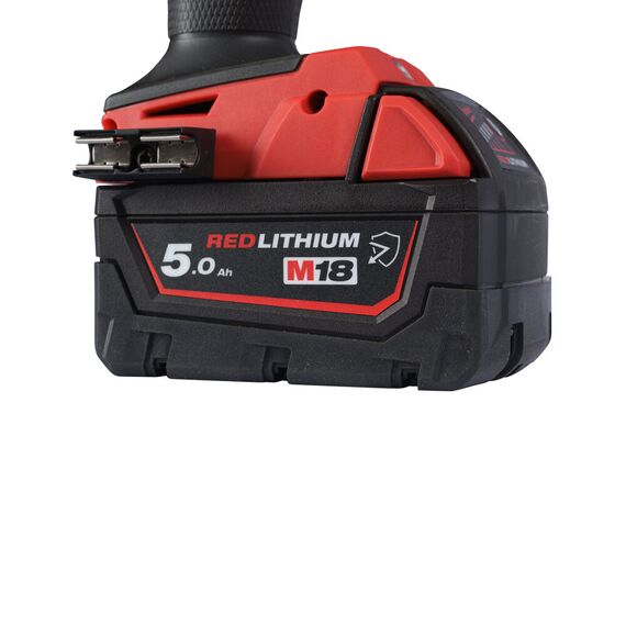 Аккумулятор с сопротивлением к химикатам Milwaukee M18 B5-CR - 4932479265, Модель: M18 B5-CR, внеший вид, изображение 5