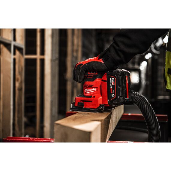 Аккумуляторная шлифовальная машина Milwaukee M18 BQSS-502B - 4933479967, Модель: M18 BQSS-502B, фото, изображение 13 Аккумуляторная шлифовальная машина Milwaukee M18 BQSS-502B - 4933479967, Модель: M18 BQSS-502B, внеший вид, изображение 13