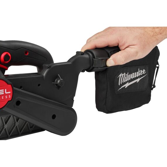 Аккумуляторная ленточная шлифовальная машина Milwaukee M18 FBTS75-0 - 4933479614, Модель: M18 FBTS75-0, фото, изображение 8 Аккумуляторная ленточная шлифовальная машина Milwaukee M18 FBTS75-0 - 4933479614, Модель: M18 FBTS75-0, внеший вид, изображение 8