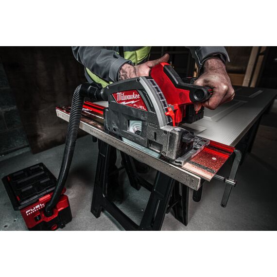 Аккумуляторная циркулярная пила по дереву и пластику Milwaukee M18 FPS55-552P - 4933478778, Модель: M18 FPS55-552P, фото, изображение 15 Аккумуляторная циркулярная пила по дереву и пластику Milwaukee M18 FPS55-552P - 4933478778, Модель: M18 FPS55-552P, внеший вид, изображение 15