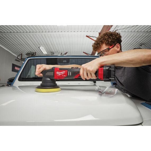 Аккумуляторная эксцентриковая шлифовальная машина Milwaukee M18 FROP15-502X KIT - 4933492352, Модель: M18 FROP15-502X KIT, фото, изображение 16 Аккумуляторная эксцентриковая шлифовальная машина Milwaukee M18 FROP15-502X KIT - 4933492352, Модель: M18 FROP15-502X KIT, внеший вид, изображение 16