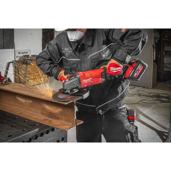 Аккумуляторная углошлифовальная машина Milwaukee M18 ONEFLAG230XPDB-122C - 4933478783, Модель: M18 ONEFLAG230XPDB-122C, внеший вид, изображение 19
