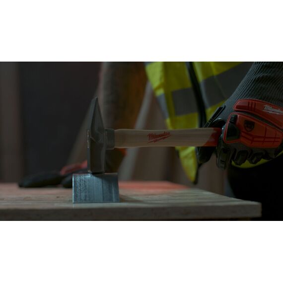 Молоток инженерный с рукояткой из гикори Milwaukee HICKORY ENGINEERS HAMMER 300G - 4932478667, Модель: HICKORY ENGINEERS HAMMER 300G, внеший вид, изображение 3