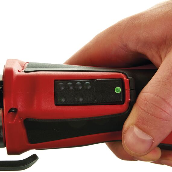 Аккумуляторный гидравлический инструмент для обжима труб Milwaukee M12 HPT-0C - 4933478247, Модель: M12 HPT-0C, фото, изображение 9 Аккумуляторный гидравлический инструмент для обжима труб Milwaukee M12 HPT-0C - 4933478247, Модель: M12 HPT-0C, внеший вид, изображение 9