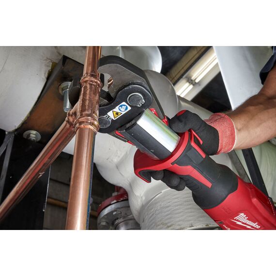 Аккумуляторный гидравлический инструмент для обжима труб Milwaukee M18 ONEBLHPT-302C - 4933478306, Модель: M18 ONEBLHPT-302C, внеший вид, изображение 5