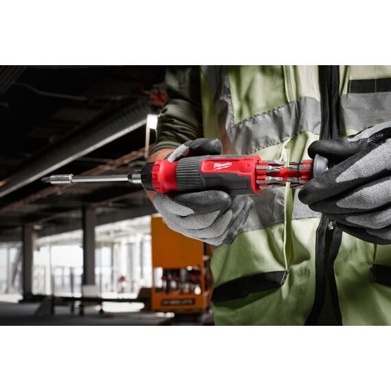 Универсальная отвертка с трещоткой Milwaukee 14 IN 1 RATCHET MULTI-BIT SCREWDRIVER - 4932480582, Тип отвертки: Набор, Модель: 14 IN 1 RATCHET MULTI-BIT SCREWDRIVER, внеший вид, изображение 8