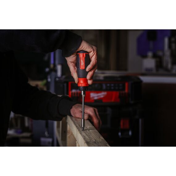 Универсальная отвертка с трещоткой Milwaukee 27 IN 1 RATCHET MULTI-BIT SCREWDRIVER - 4932480583, Модель: 27 IN 1 RATCHET MULTI-BIT SCREWDRIVER, внеший вид, изображение 6