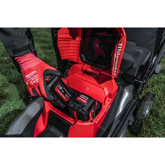 Аккумуляторная самоходная газонокосилка Milwaukee M18 F2LM53-0 - 4933479584, Модель: M18 F2LM53-0, внеший вид, изображение 13
