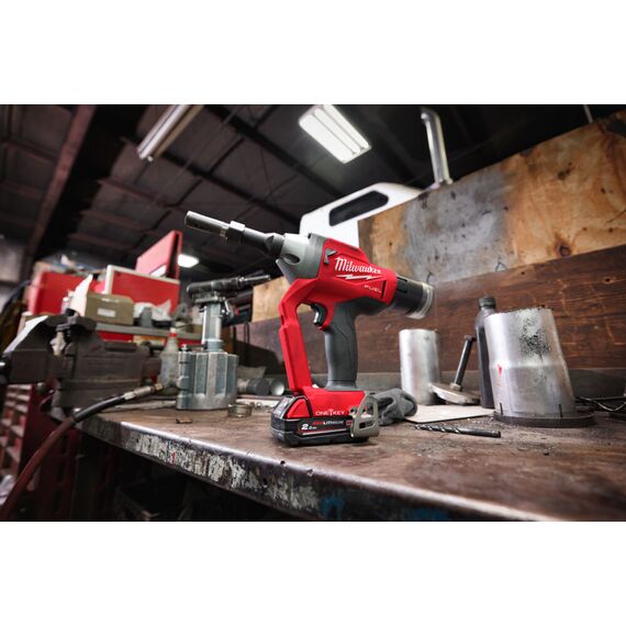 Аккумуляторный заклепочник Milwaukee M18 ONEFLT-0X - 4933478637, Модель: M18 ONEFLT-0X, внеший вид, изображение 18