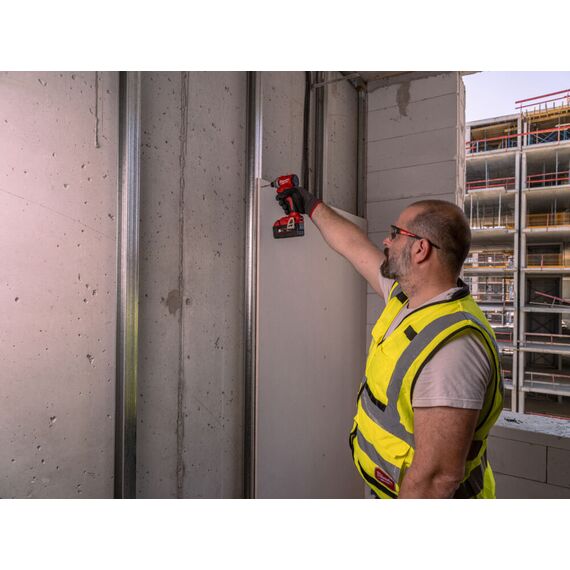 Аккумуляторный импульсный винтоверт Milwaukee M18 BLIDRC-402C - 4933492840, Модель: M18 BLIDRC-402C, фото, изображение 6 Аккумуляторный импульсный винтоверт Milwaukee M18 BLIDRC-402C - 4933492840, Модель: M18 BLIDRC-402C, внеший вид, изображение 6